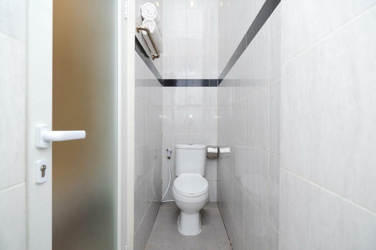 Unta Residence Semarang Exterior foto